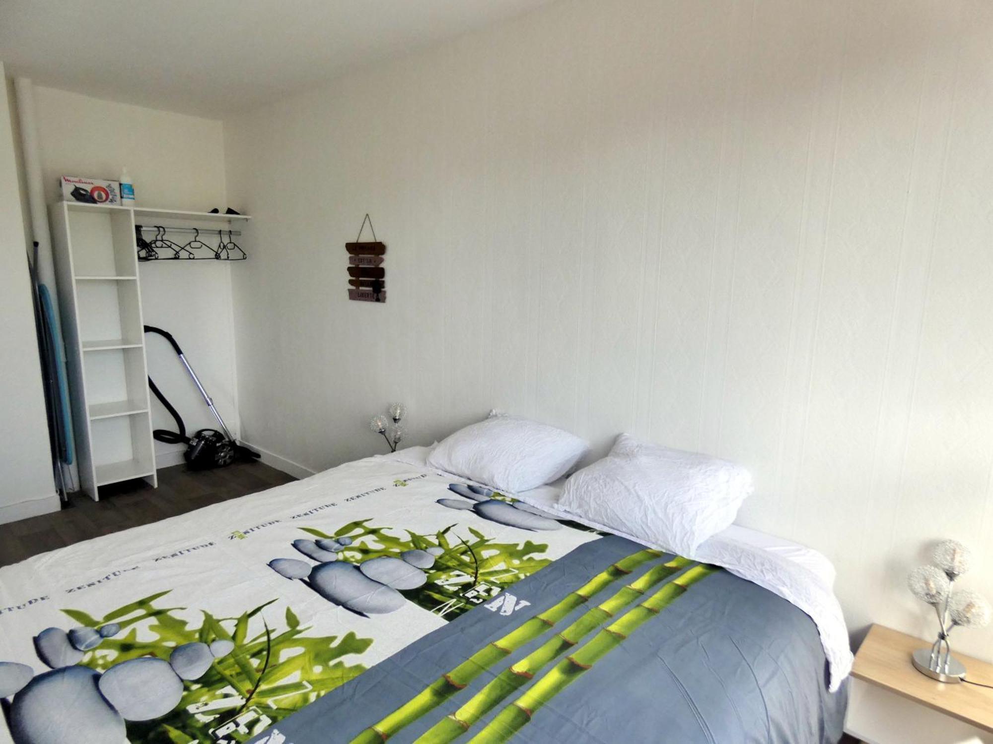 Ferienwohnung 37M2 Lumineux Face Gare Sncf, Wifi Et Cafe Et The Offerts Orléans Exterior foto